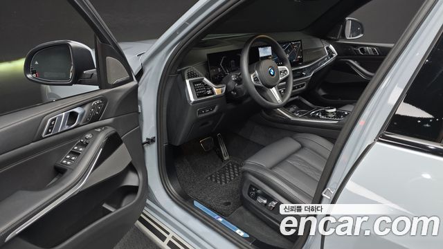 BMW X7 (G07) xDrive 40i M Sport 7STR 2026 — фото 10