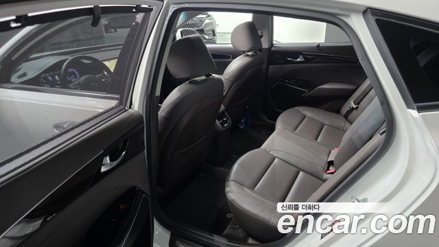 Kia K7 Hybrid Noblesse Special 2019 — фото 20