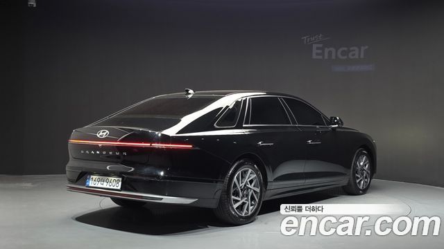 Hyundai Grandeur Hybrid (GN7) Exclusive 2023 — фото 2