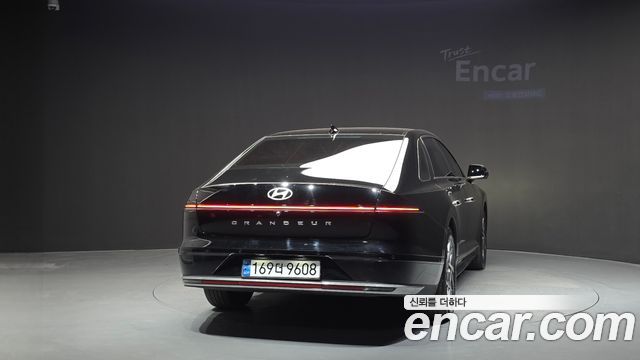 Hyundai Grandeur Hybrid (GN7) Exclusive 2023 — фото 4