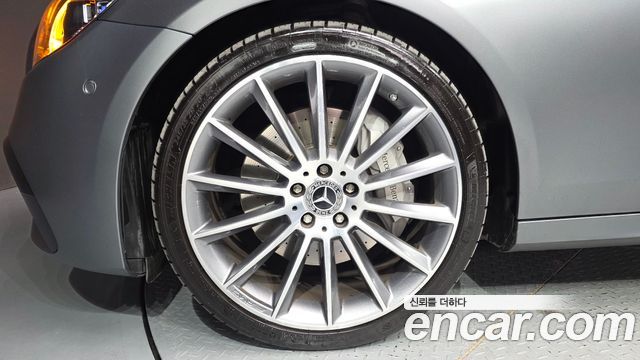 Mercedes-Benz E-Class (W213) E350 4MATIC AMG Line 2022 — фото 5