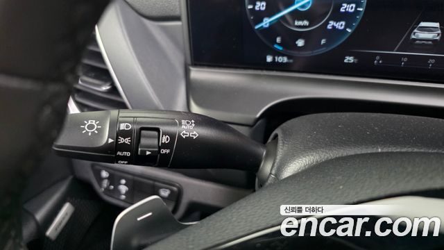 Kia Seltos Gasoline 1.6 Turbo 4WD Gravity 2024 — фото 35