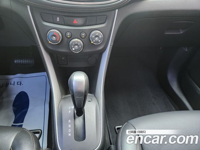 Chevrolet Trax 1.4 Red Line LT Core 2019 — фото 21