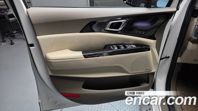 Kia Carnival (IV) Gasoline 7-Seater Hi-Limousine Signature 2023 — фото 24