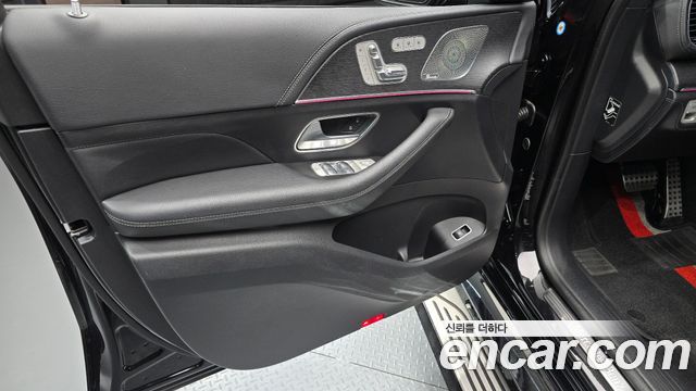 Mercedes-Benz GLS-Class (X167) GLS450d 4MATIC 2024 — фото 24