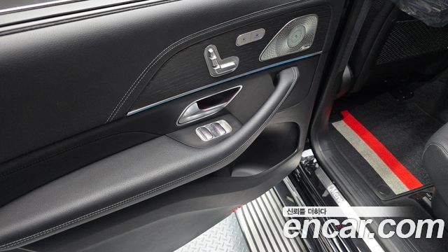 Mercedes-Benz GLS-Class (X167) GLS450d 4MATIC 2024 — фото 25