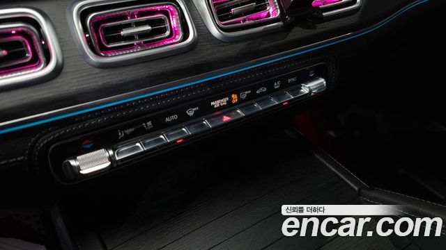Mercedes-Benz GLS-Class (X167) GLS450d 4MATIC 2024 — фото 27