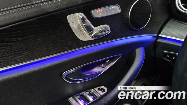 Mercedes-Benz E-Class (W213) E250 AMG Line 2023 — фото 30