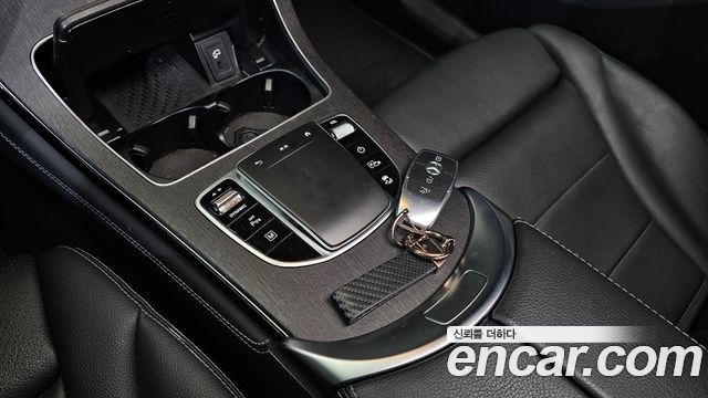 Mercedes-Benz GLC-Class (X253) GLC300e 4MATIC Coupe 2021 — фото 28