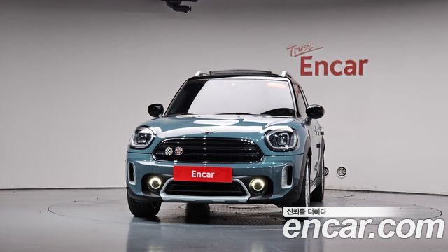 MINI Cooper Countryman Classic Plus Launch Pack 2nd Gen 2023 — фото 3