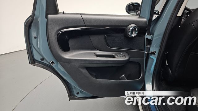 MINI Cooper Countryman Classic Plus Launch Pack 2nd Gen 2023 — фото 25