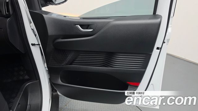 Hyundai ST1 Cargo Premium 2025 — фото 25