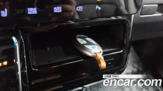 Hyundai ST1 Cargo Premium 2025 — фото 28
