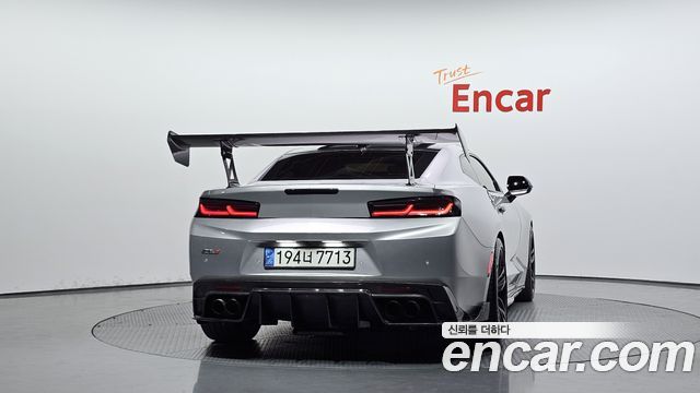 Chevrolet Camaro SS 6.2 V8 2017 — фото 4