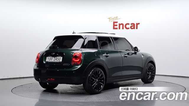MINI Cooper D 5Door Mid 3rd 2017 — фото 2
