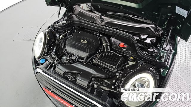 MINI Cooper D 5Door Mid 3rd 2017 — фото 6