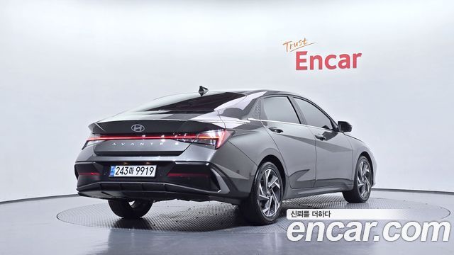Hyundai Avante (CN7) 1.6 Inspiration 2024 — фото 2