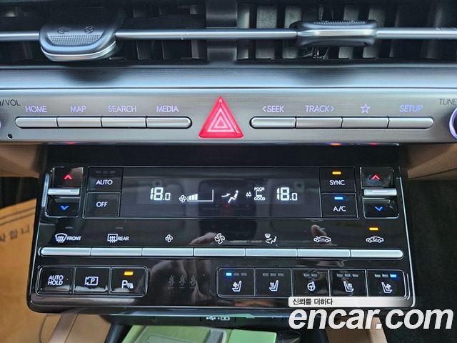 Hyundai Grandeur (GN7) 2,5 Gasoline 2WD Exclusive 2023 — фото 17