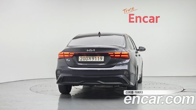 Kia K3 (II) 1.6 Prestige 2023 — фото 4