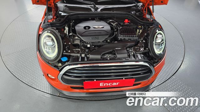 MINI Cooper 5Door Standard 3rd 2019 — фото 6