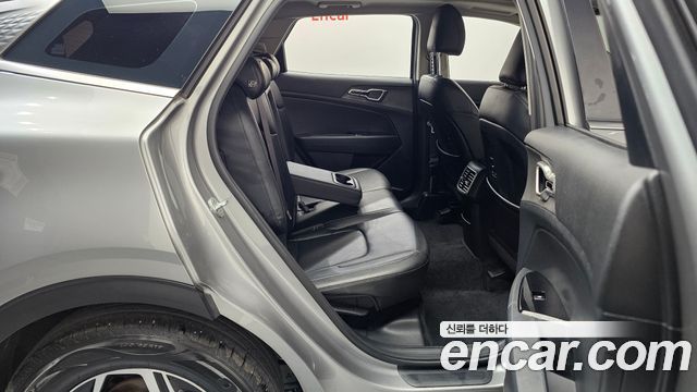 Kia Sportage (V) Gasoline 1.6 Turbo 2WD Prestige 2022 — фото 11