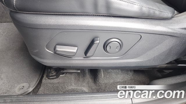 Kia Sportage (V) Gasoline 1.6 Turbo 2WD Prestige 2022 — фото 31