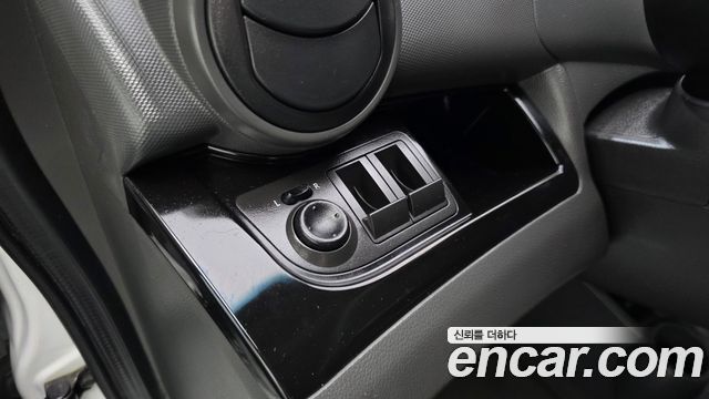 Chevrolet Spark LS Star 2012 — фото 18