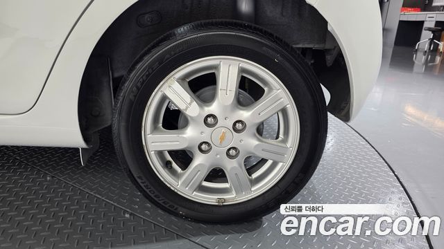 Chevrolet Spark LS Star 2012 — фото 21
