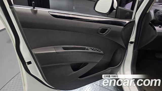 Chevrolet Spark LS Star 2012 — фото 24
