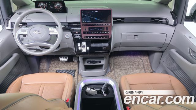 Hyundai Staria L3.5 Lounge 7-Seater Inspiration 2022 — фото 7