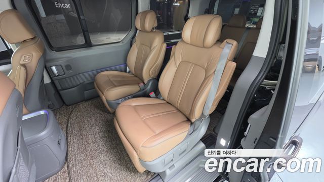 Hyundai Staria L3.5 Lounge 7-Seater Inspiration 2022 — фото 17