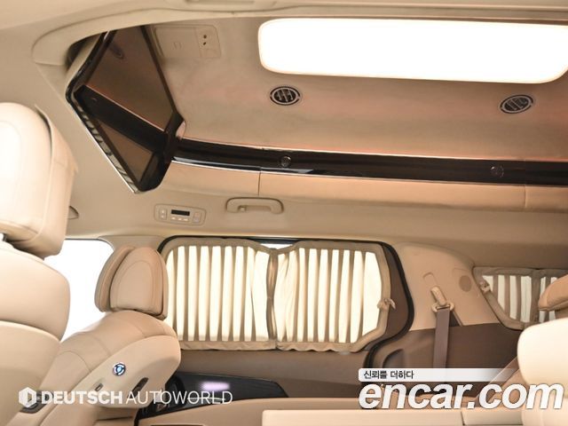 Kia Carnival (IV) Gasoline 9-seater Limousine(Special vehicle) 2022 — фото 9