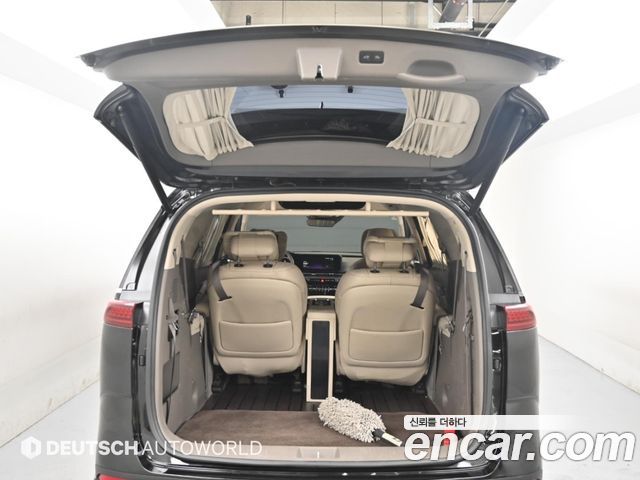 Kia Carnival (IV) Gasoline 9-seater Limousine(Special vehicle) 2022 — фото 22