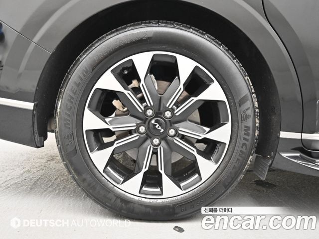 Kia Carnival (IV) Gasoline 9-seater Limousine(Special vehicle) 2022 — фото 23
