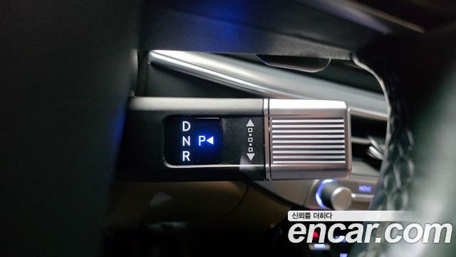 Hyundai Grandeur Hybrid (GN7) Premium 2023 — фото 9