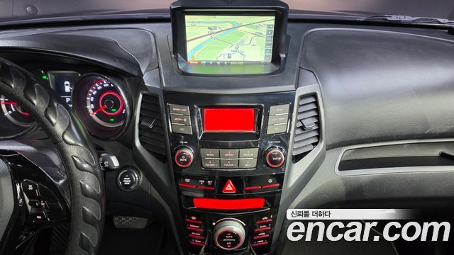 KG Mobility (SsangYong) Tivoli Diesel LX 2WD 2017 — фото 13