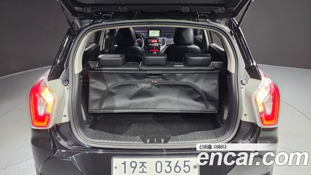 KG Mobility (SsangYong) Tivoli Diesel LX 2WD 2017 — фото 16
