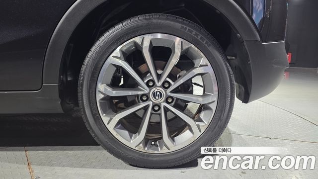 KG Mobility (SsangYong) Tivoli Diesel LX 2WD 2017 — фото 21