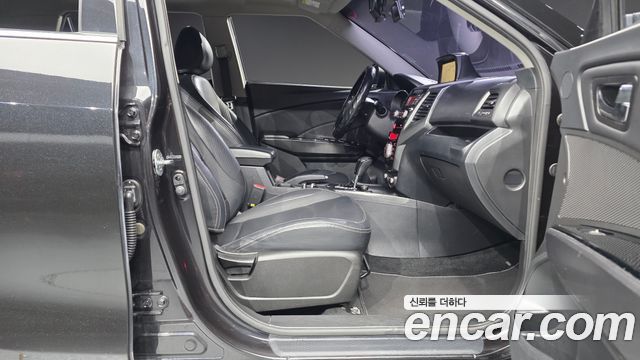 KG Mobility (SsangYong) Tivoli Diesel LX 2WD 2017 — фото 26