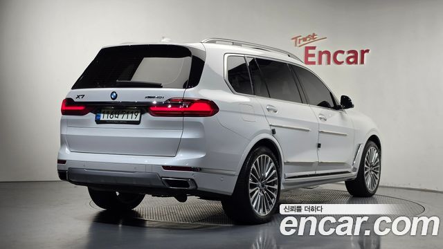 BMW X7 (G07) xDrive 40i Design Pure Excellence 7-Seater 2021 — фото 2