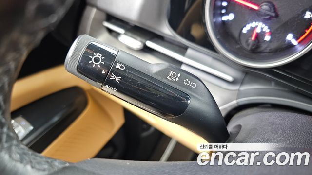 Kia Carnival (IV) Diesel 9-Seater Prestige 2023 — фото 19