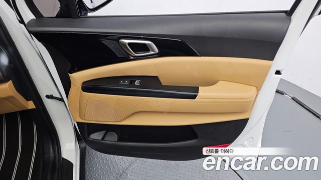 Kia Carnival (IV) Diesel 9-Seater Prestige 2023 — фото 25