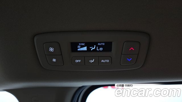 Kia Carnival (IV) Diesel 9-Seater Prestige 2023 — фото 31