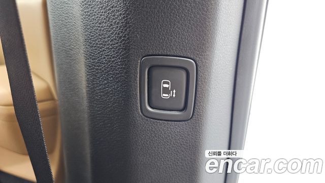 Kia Carnival (IV) Diesel 9-Seater Prestige 2023 — фото 33