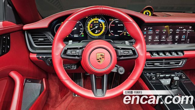 Porsche 911 (992) Carrera GTS Cabriolet 2023 — фото 11