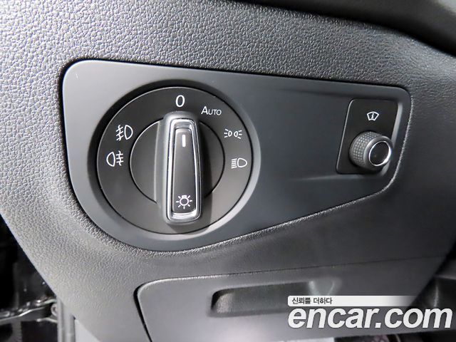 Volkswagen Tiguan (II) 2.0 TDI 4Motion Prestige 2018 — фото 17