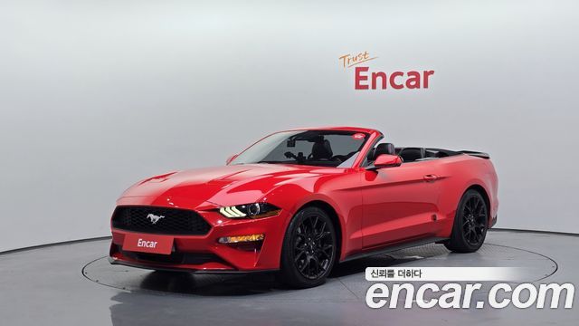 Ford Mustang Convertible