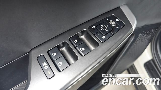 Kia EV6 Long Range Light 2023 — фото 20