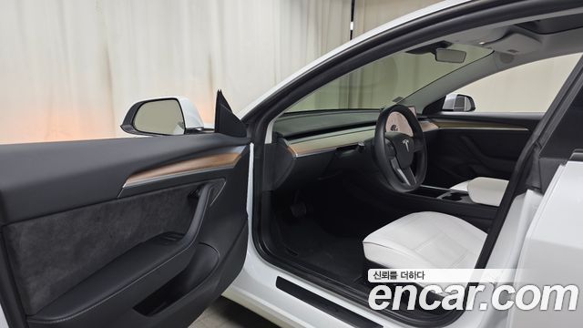 Tesla Model 3 Long Range AWD 2021 — фото 10