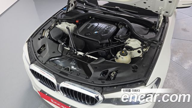 BMW 5 Series (G30) 520d M Sport Special Edition 2018 — фото 6